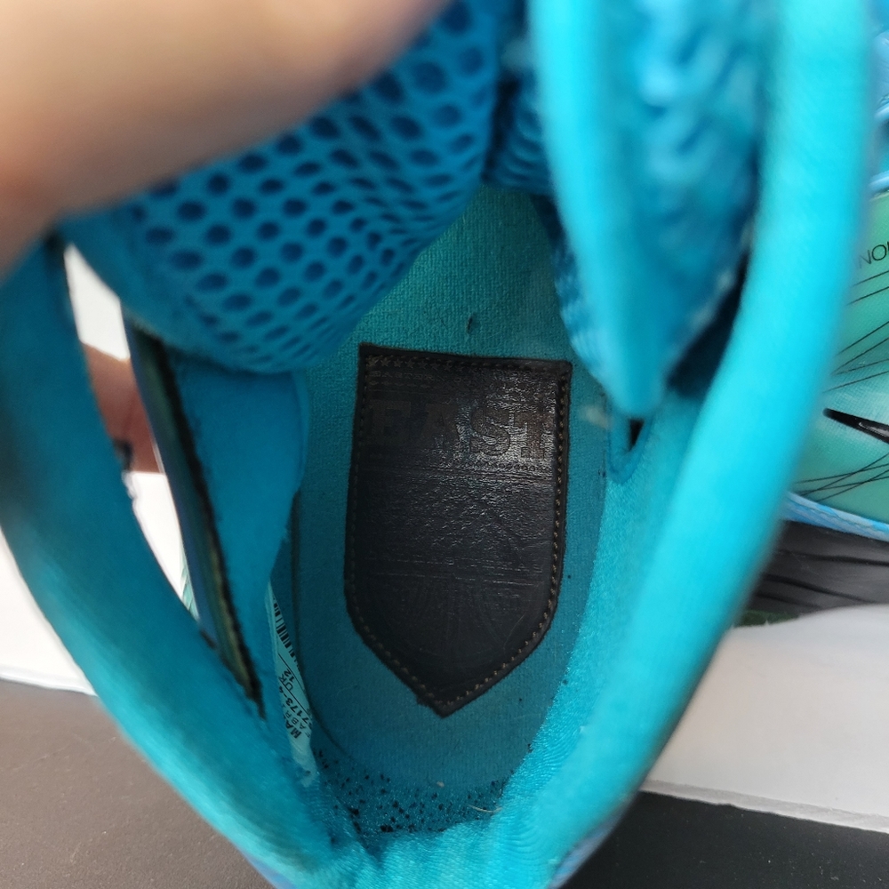 Nike Hyperize 2010 sneakers - Picture 10 of 12